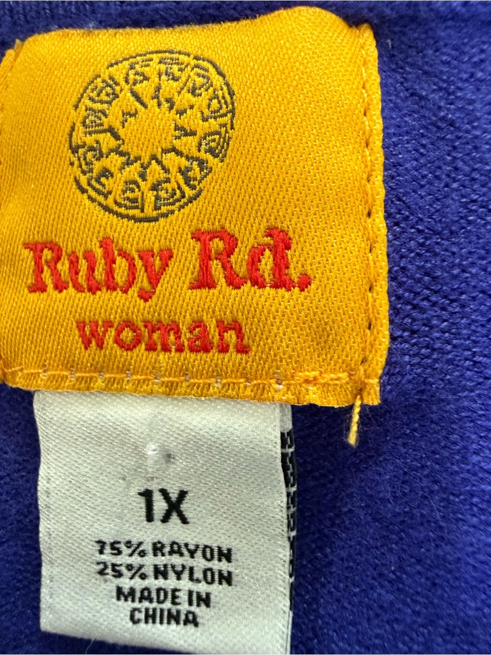 Ruby Rd. Woman Rhinestone Tunic Sweater – Size 1X - Picture 10 of 14